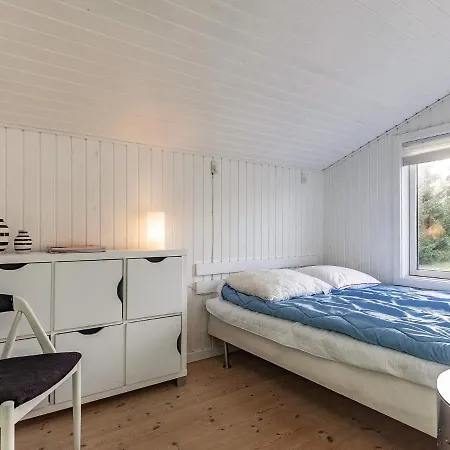 Three-bedroom Holiday In 1 Nordenbro Vesteregn