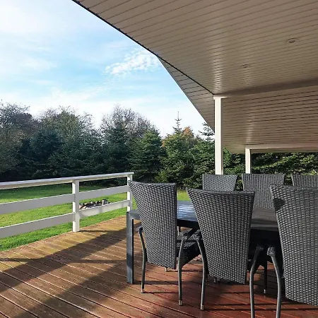 Three-bedroom Holiday In 1 Dom wakacyjny